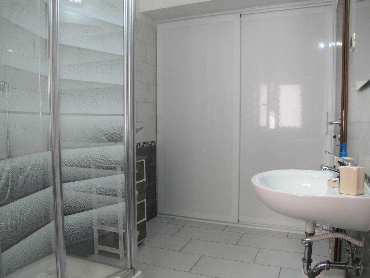 Falco House Bed & Breakfast Roma